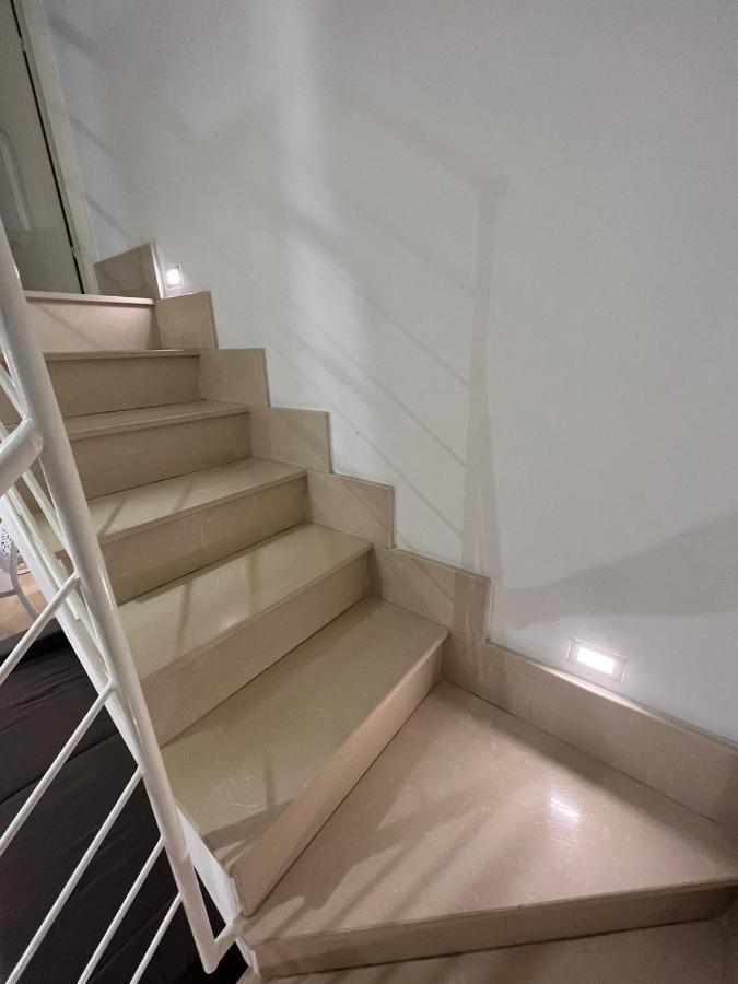 Life House Apartment Naples Luaran gambar