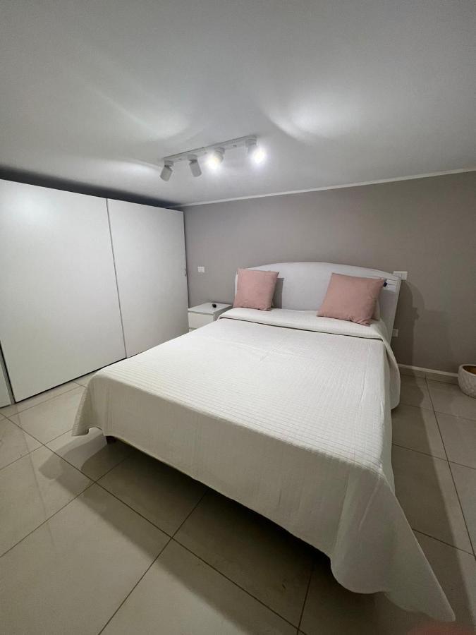 Life House Apartment Naples Luaran gambar
