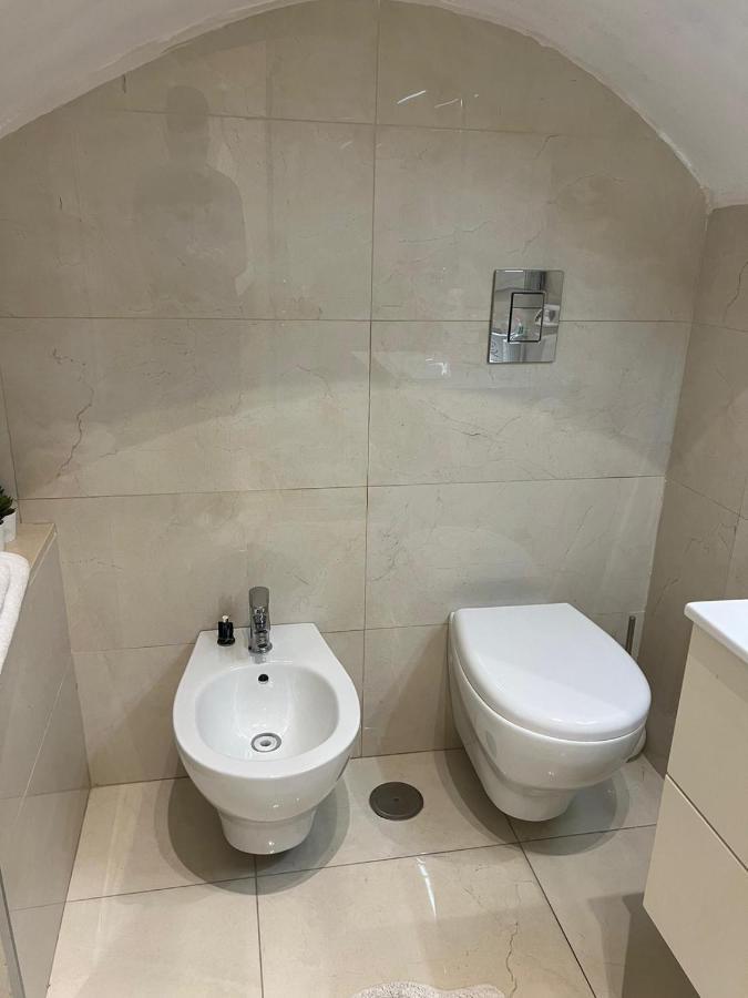 Life House Apartment Naples Luaran gambar
